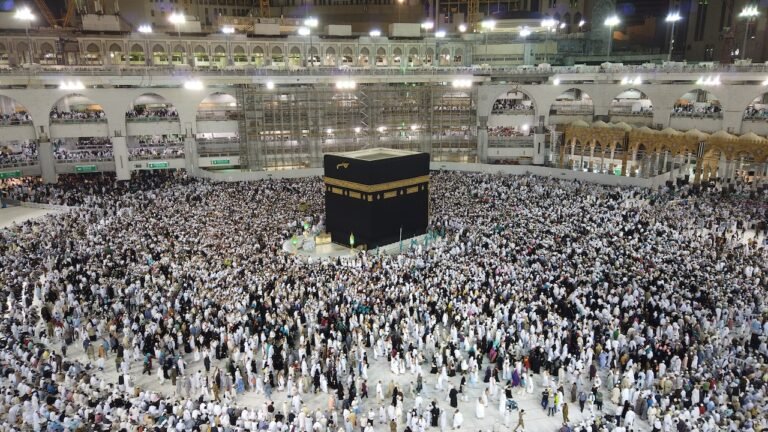 Apa Makna Spiritual Tawaf?