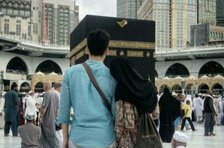 Apa Saja Hal Yang Dilarang Ketika Pergi Haji Sebagai Pasangan Suami-istri?  - Rawda Travel