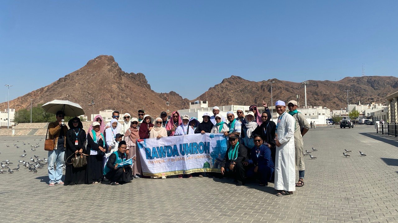 Umroh Liburan 1 IMG 6713 Large Umroh Liburan