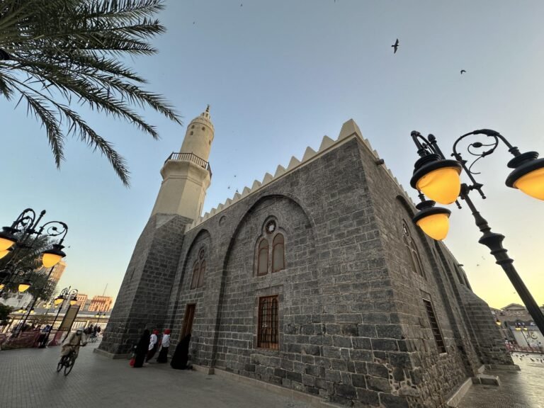 2-al-ghamama-mosque-madinah